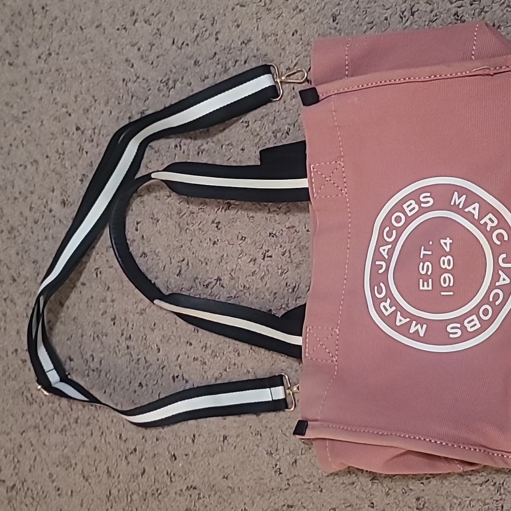 Marc Jacobs pink tote *authentic*